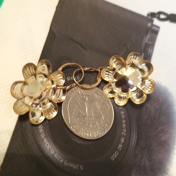 Flower Dangle Earrings Real Gold Filled 14kt Blue Rose Center - Picture 3 of 3